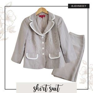 Nine & Co. White & Cream Striped Skirt Suit
